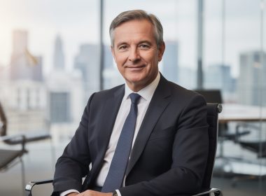 découvrez le parcours de dr stephan schmidheiny, de son engagement à rio 1992 à son rôle clé dans la transformation du capitalisme en europe.